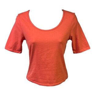 About A Girl T-Shirt M Coral Open Back Bow Detail Scoop Neck Pullover LA Chic